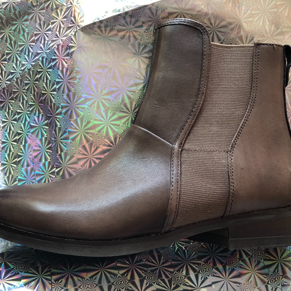 BUSSOLA LIBBY  bootie GUC Sz. 37